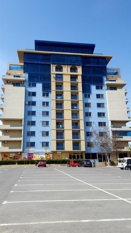 Jt Tower Apartment Navodari Exterior photo